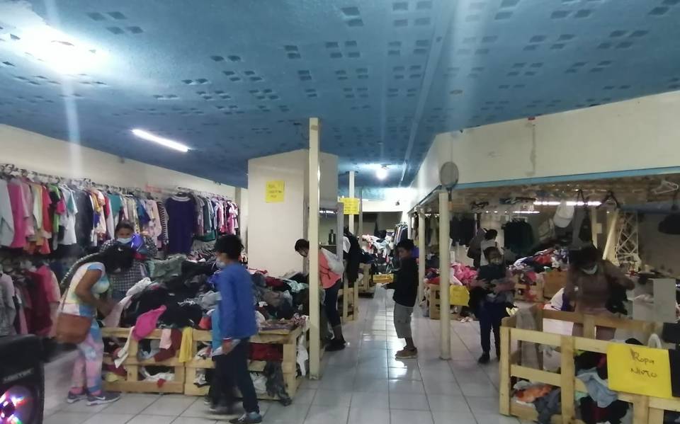 Se benefician los migrantes con la tienda gratis ciudad Juárez - El Heraldo  de Juárez | Noticias Locales, Policiacas, sobre México, Chiahuahua y el  Mundo