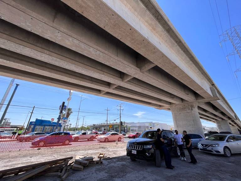 Regidor de Morena hace plantón en el puente `eterno´ - El Heraldo de Juárez  | Noticias Locales, Policiacas, sobre México, Chiahuahua y el Mundo