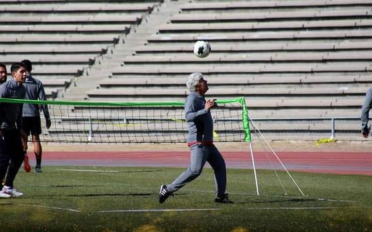 Los Bravos de Juárez estrenan su nuevo uniforme en honor a Juan